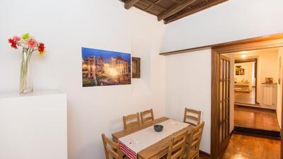 Rental in Rome Scala Deluxe