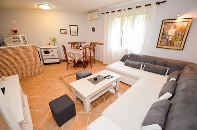 Apartment Buki
