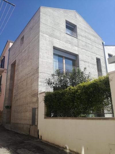 La casa di Mario tra le case