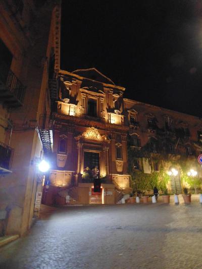 Aljama - Downtown B&B