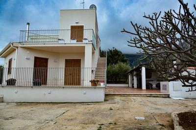 Casa Pomelia