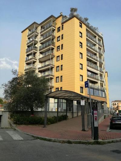 100 Viale Italia