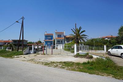 Savas House