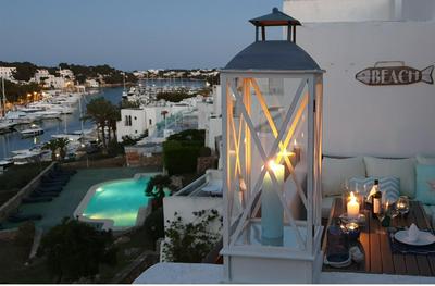 APARTMENT MARINA CALADOR HARBOURVIEW AIR CONDITION POOL GARDEN TERRASSE PORTO CARI spectacular location