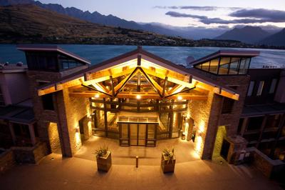 The Rees Hotel & Luxury Apartments