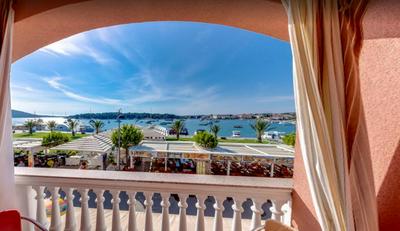Apartments Belvi