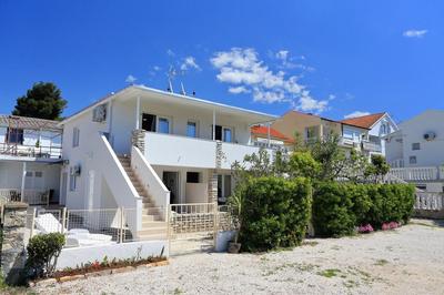 Apartments Brankica