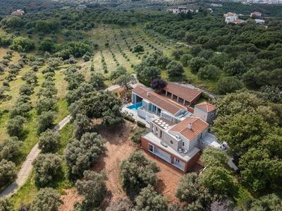 Vilia, House on the Hill