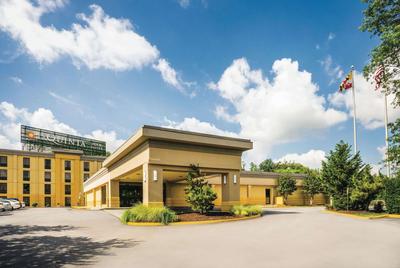 Garner Hotel Glen Burnie BWI Airport Area by IHG