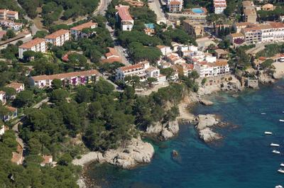 Refurbished Apartment Seaview, Santa Agata