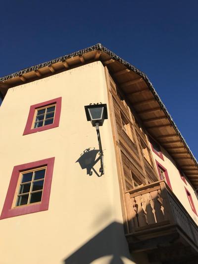 Grizzly Haus & Frosch Restaurant - Teritoria