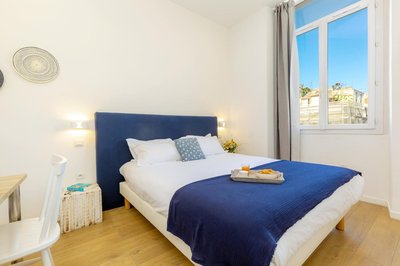 Breteuil – Apartment at the Old Port