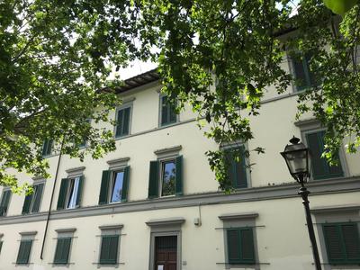 Santa Rosa Florence Apartments 3 Bedrooms - Private Parking