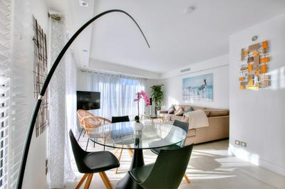 Magnifique appartement rénové 1mn des plages