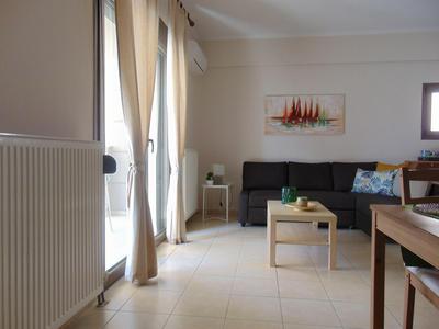 Cozy Apartment in Neoi Epivates 1