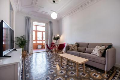 eg21- MODERNIST AND ELEGANT APARTMENT IN BCN CITY CENTER