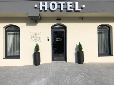 Hotel Bonus