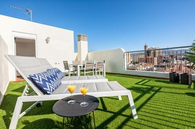 Central Duplex & Terrace Views by ELE Apartments