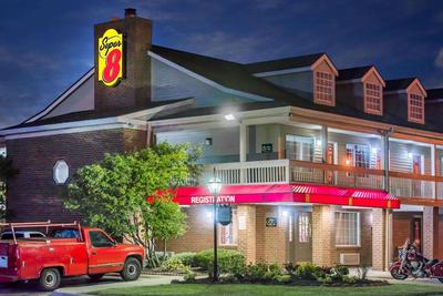 Red Roof Inn & Suites Marysville