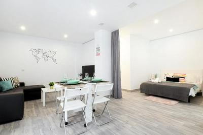 Acogedor LOFT en Bajo CENTRICO