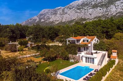 Villa Golden Garden with 50sqm private pool