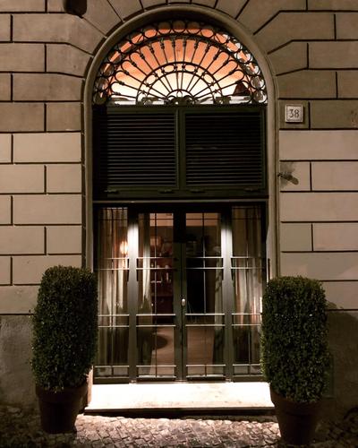Boutique Loft steps from the Colosseum - Gio Roma