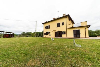 Appartamento nella Campagna di Certaldo Il Ciliegio