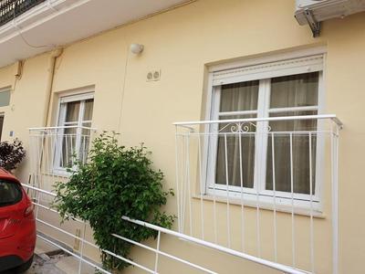 Tolis Apartments