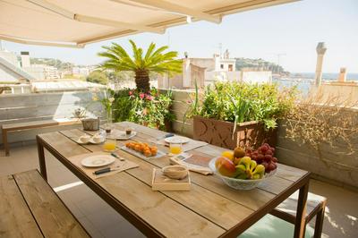 LLOGUER30 Vip's Loft, un encanto frente al mar