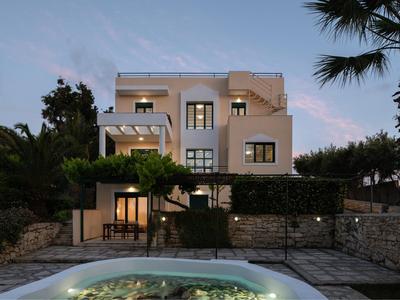 OLIVETUM holiday villa