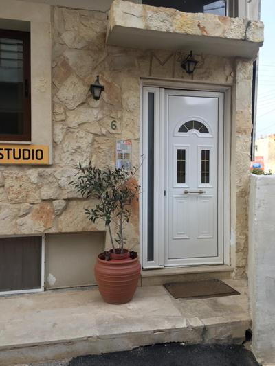 Private Rooms with a Beautiful Veranda