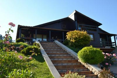 VILLA LAURA