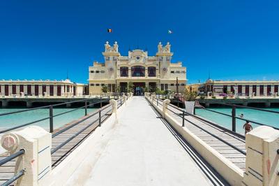 Casetta Vista Mare in Piazza a Mondello by Wonderful Italy