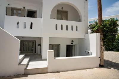 'Naxian family apartment'