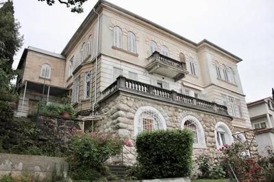 Boutique Villa Mia, amazing location with parking