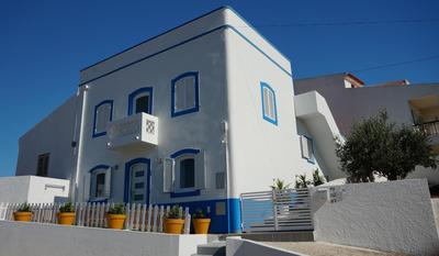 Golden Cliff House