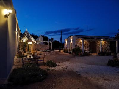 Trullo Madia e Dimora Giorgio