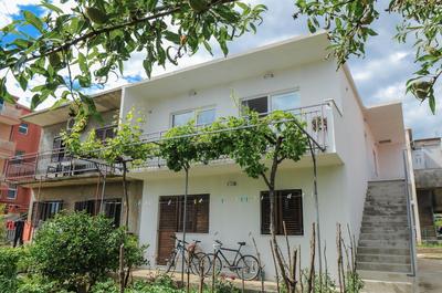 Apartment Petar