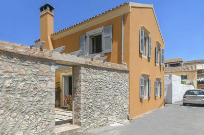 Pithari House