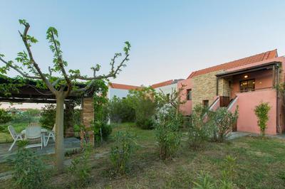 Functional house by the sea at Ierissos