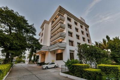 Sun-n-Sand Suites, Shirdi