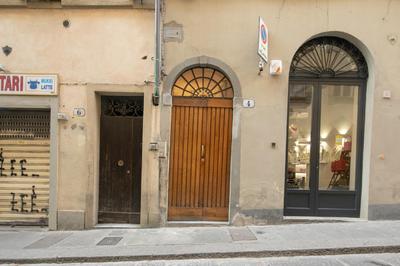 Romantic Pitti by Mmega