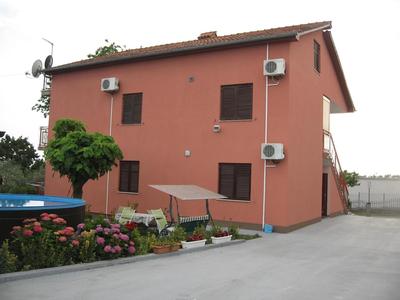 Apartments Adelita