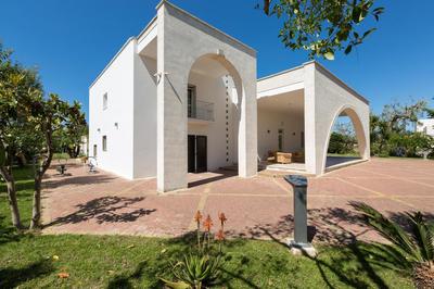 Villa Emary by Perle di Puglia