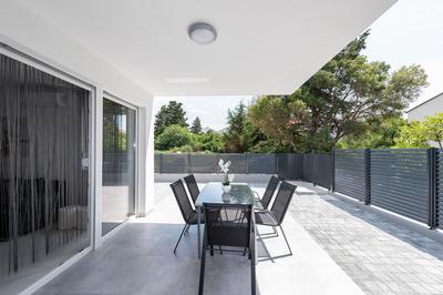 Villa Star 1 a centrally located ap. with a pool