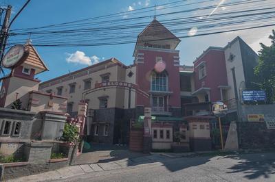 RedDoorz at Amellia Pasteur Bandung