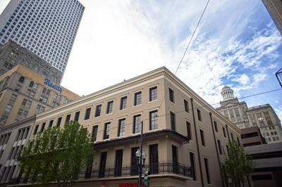 Sonder Lafayette Square