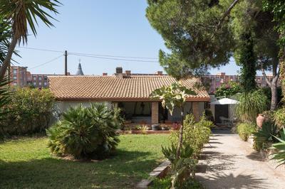 La Latomia Villa nei pressi del Teatro Greco