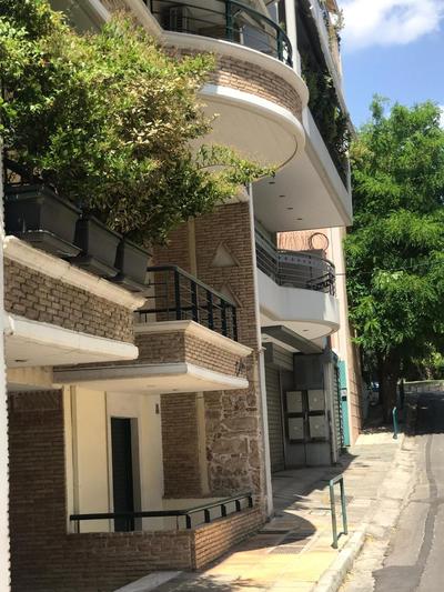 Mets Area, Hip, Tasteful & Ultra Convenient Studio for 2