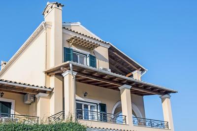 Hilltop Holiday Residence